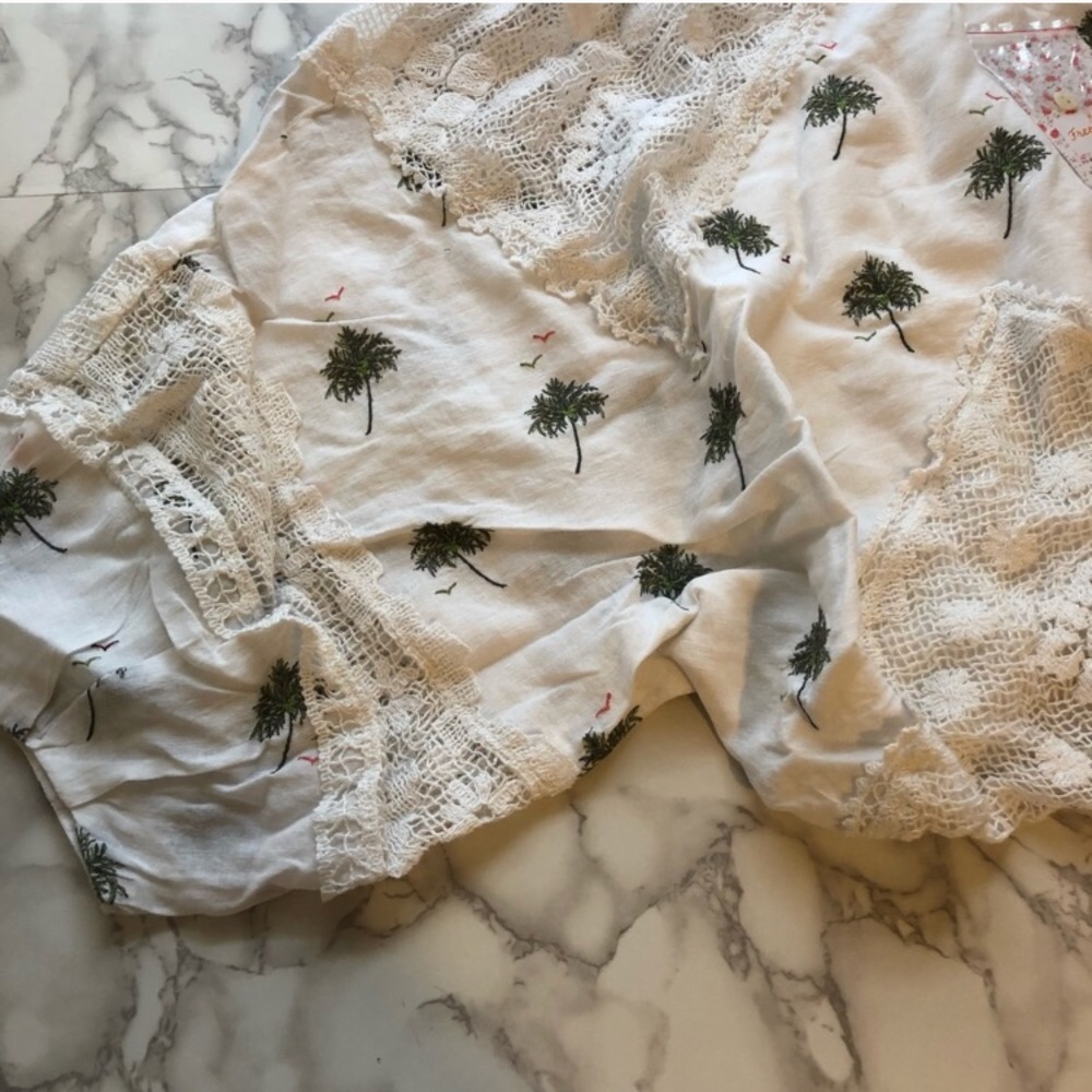 FREE PEOPLE crochet top - Picture 7 of 8